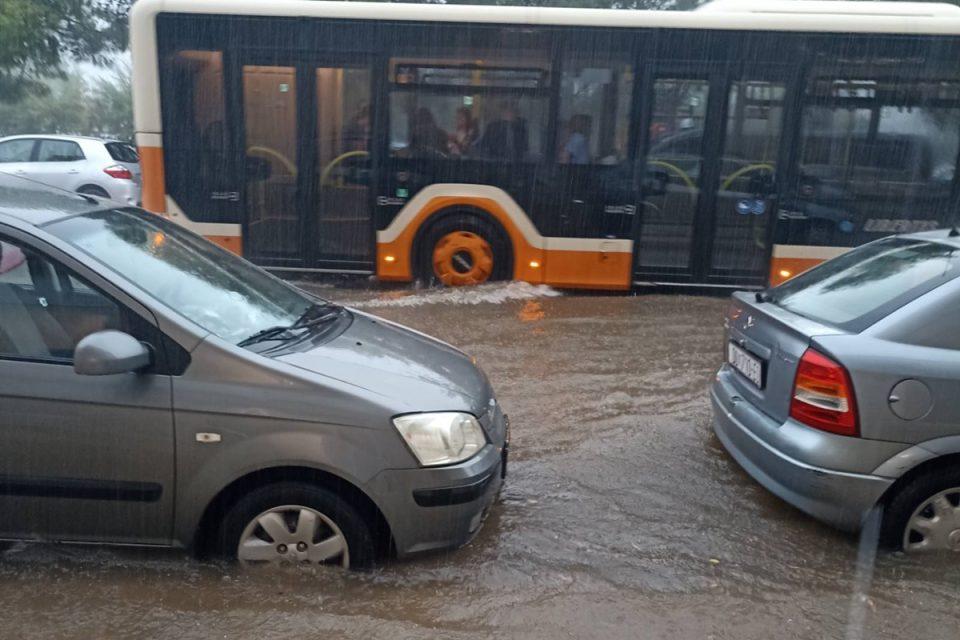 kisa ceste poplava
