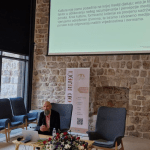 Grad od rijeci 2