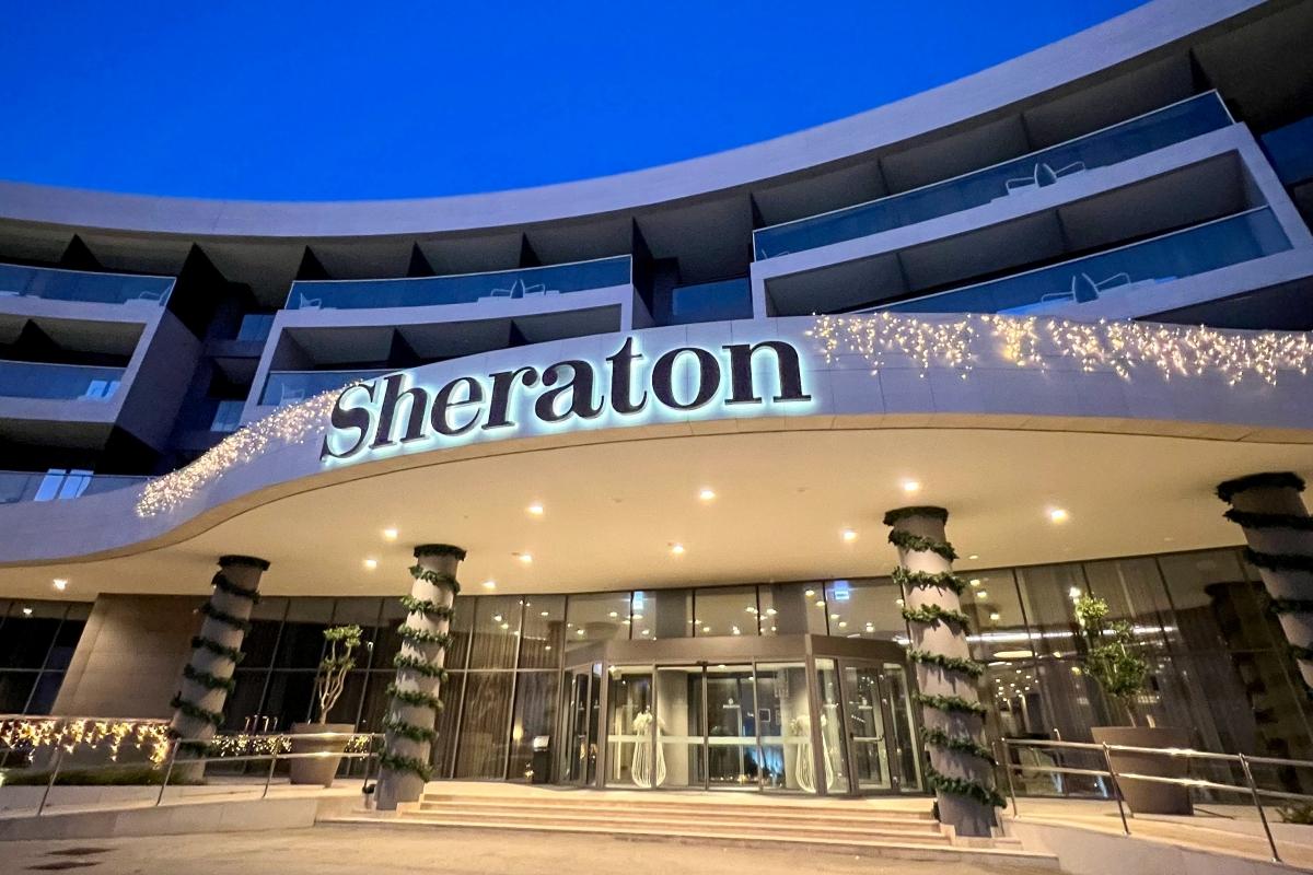 sheraton naslovna 1
