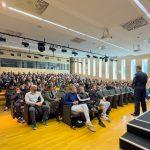 tribina policija mladi dvorana 15
