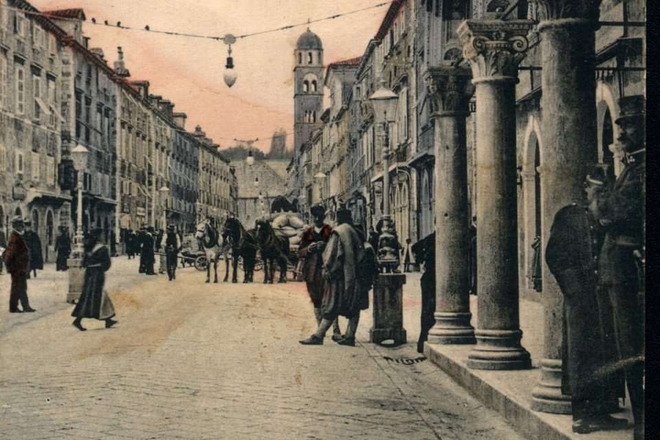 stradun 1908 sentimentalno putovanje sjecanjem na grad