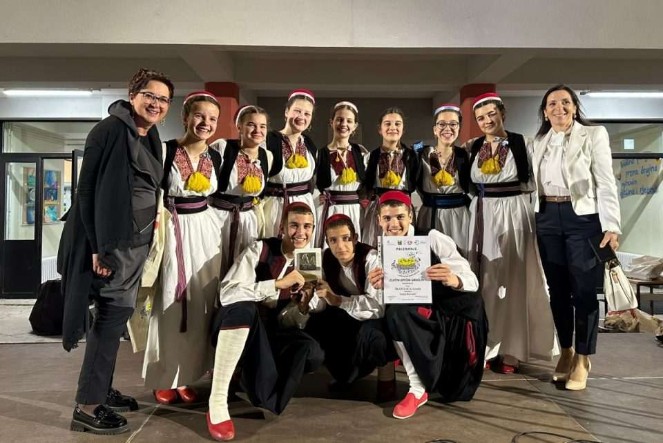 Klapa Skatulica OS Gruda