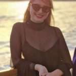 ana mikulic 6