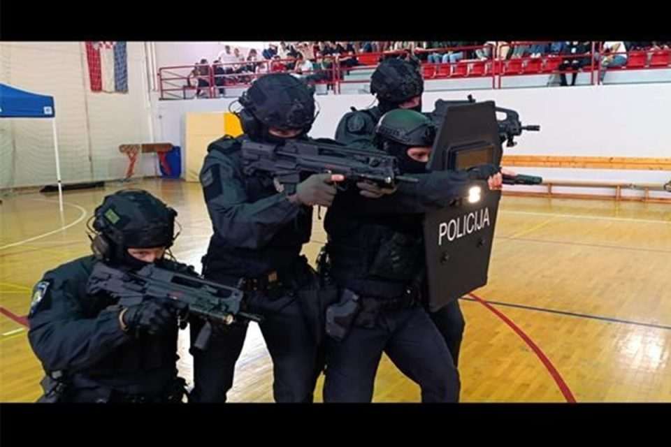 dani otvorenih vrata policija metkovic