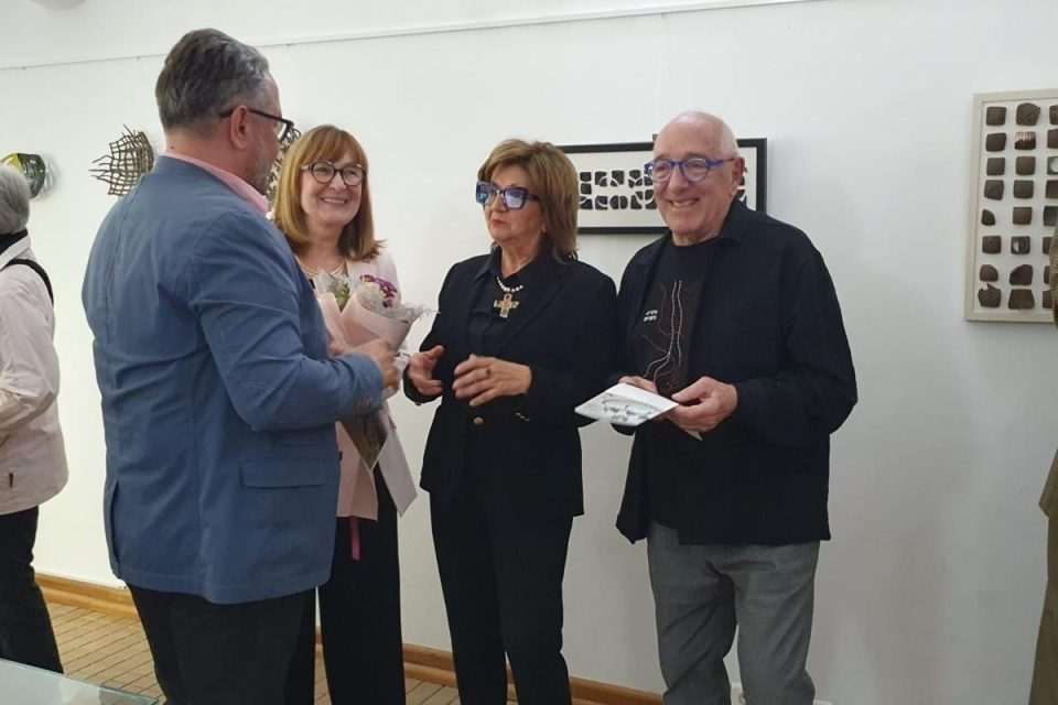 dva u jedan izlozba lucija perojevic osijek 7