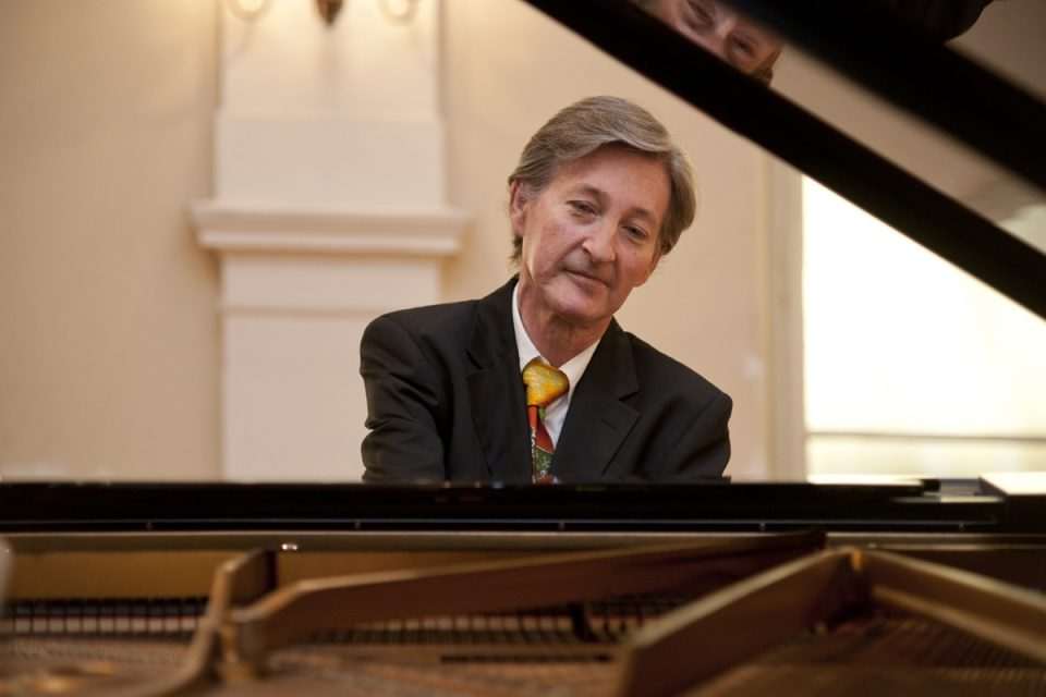 haris gusek klavir