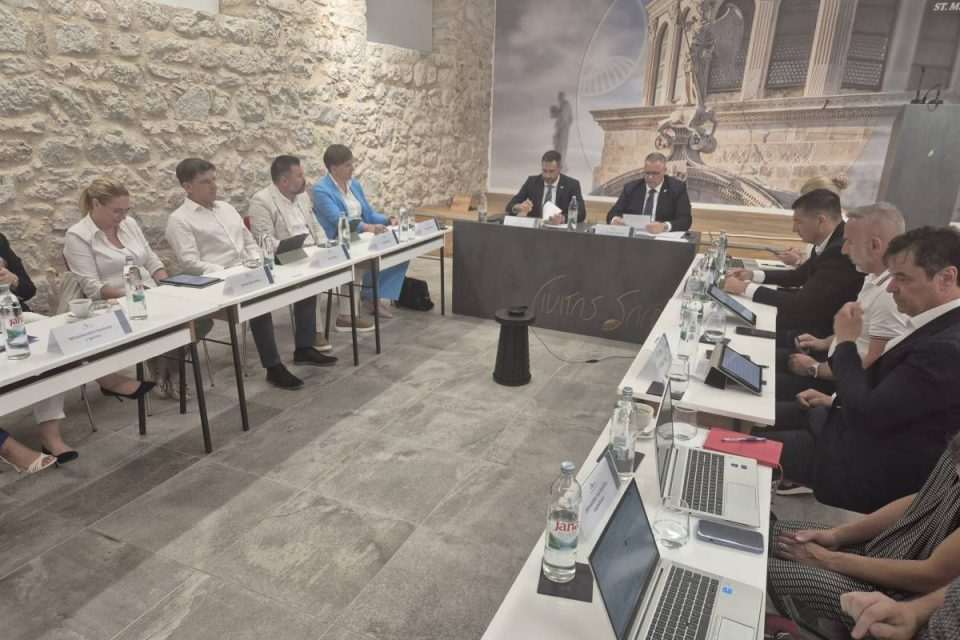 Sjednica TV a Sibenik 2