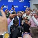 izbori stozer hdz slavlje 24