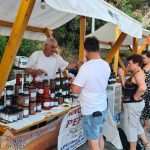 sajam iz poja na trpezu mljet