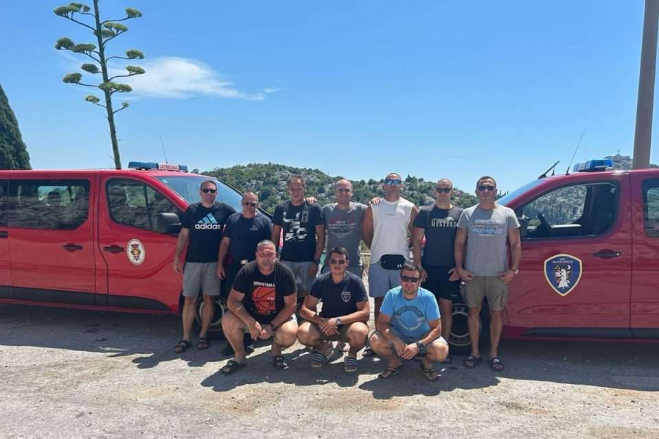 vatrogasci maraton ladja