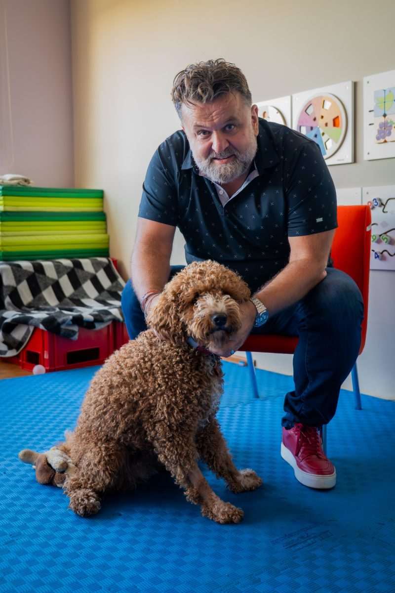 Budi mi prijatelj Andrija Jarak