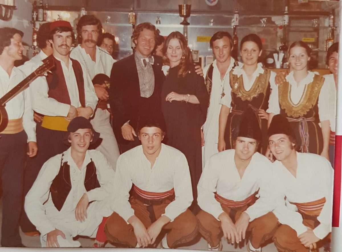 ana barbora hum lindo u restoranu jadran