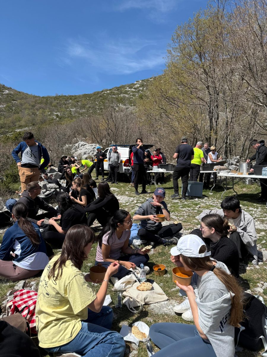 edb7a025 d4bd 4e99 a2cf f510ce78d593