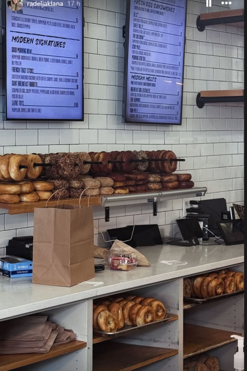 Kći legendarne glumice s budućim suprugom otputovala u 'Grad koji nikad ne spava' 1 lana radeljak instagram